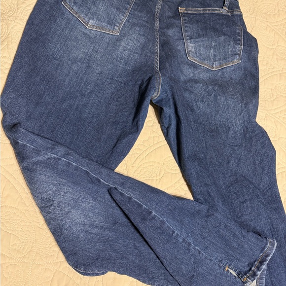 Judy Blue Dark Blue Flare Jeans - Picture 5 of 6